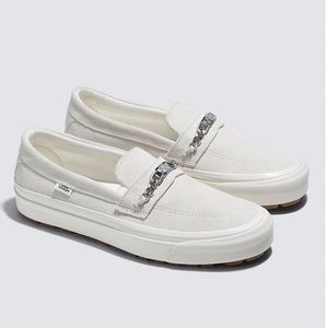 New in Box! Vans Links Shoe Style 53 DX size 6 in white